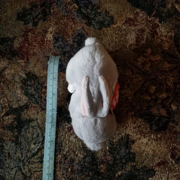Nibbler, small rabbit soft, plush, realistic classic toy, Ty Beanie Babies - Picture 7 of 9